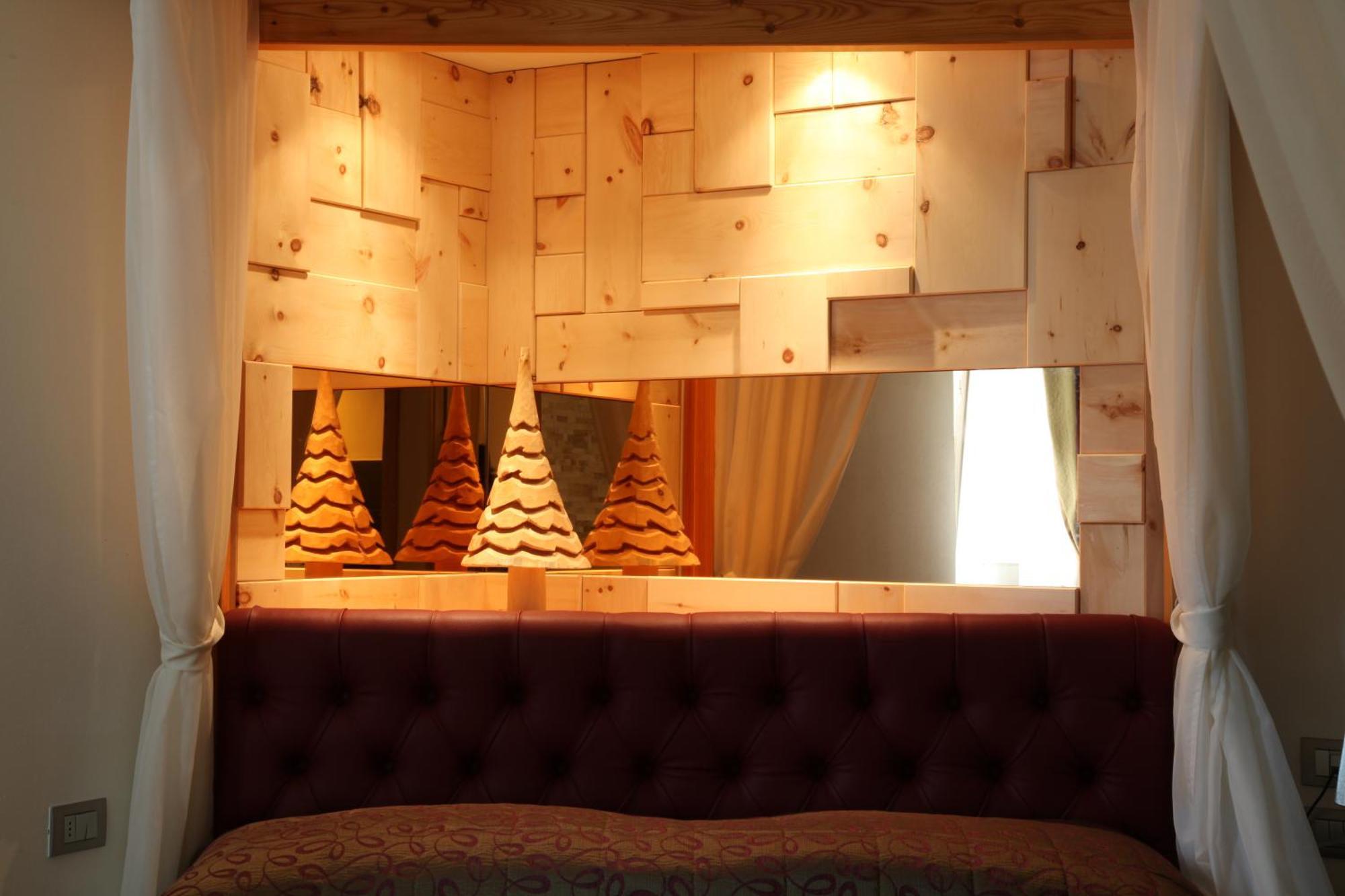 Hotel El Pilon Pozza di Fassa Bagian luar foto